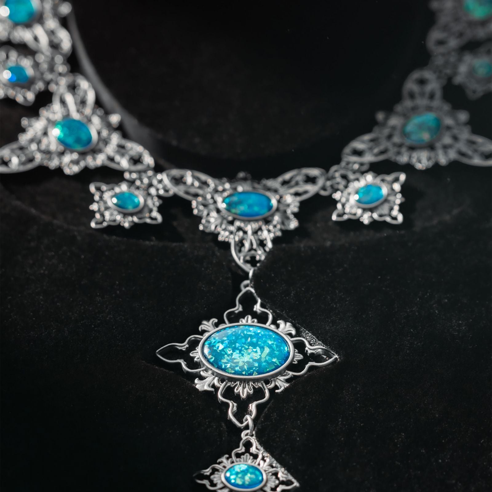 Harry Potter - Réplique du collier d’opale maudit
